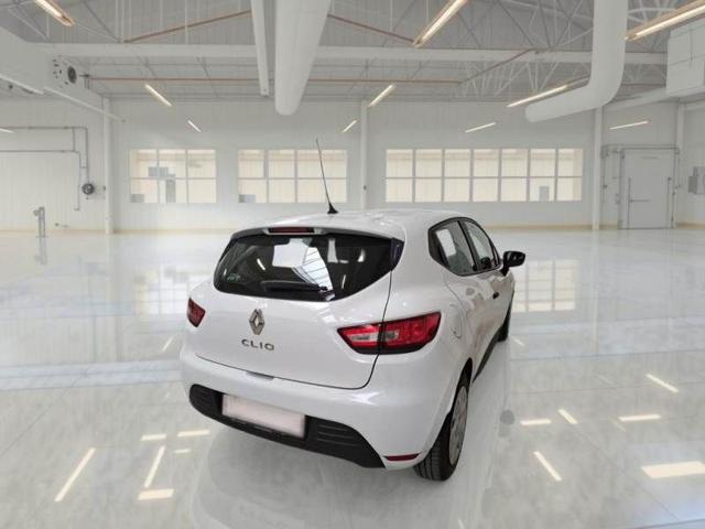 Renault Clio 1.5 dCi 75CV VAN AUTOCARRO 2 Posti - foto 3 di 4