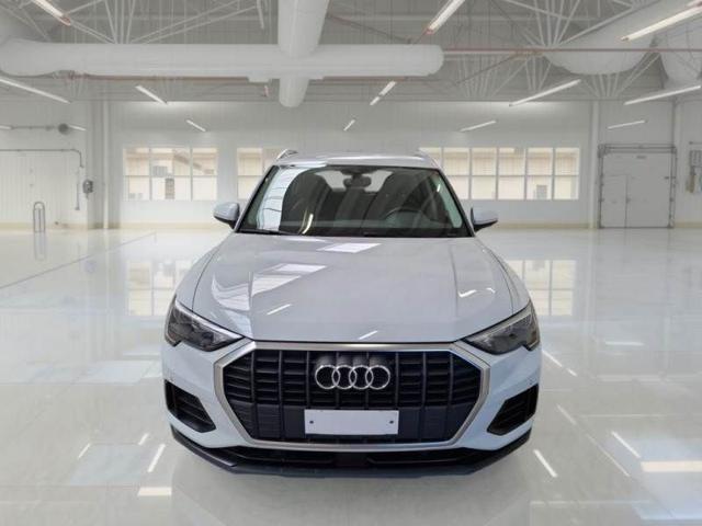 Audi Q3 35 TDI S tronic Business - foto 4 di 4