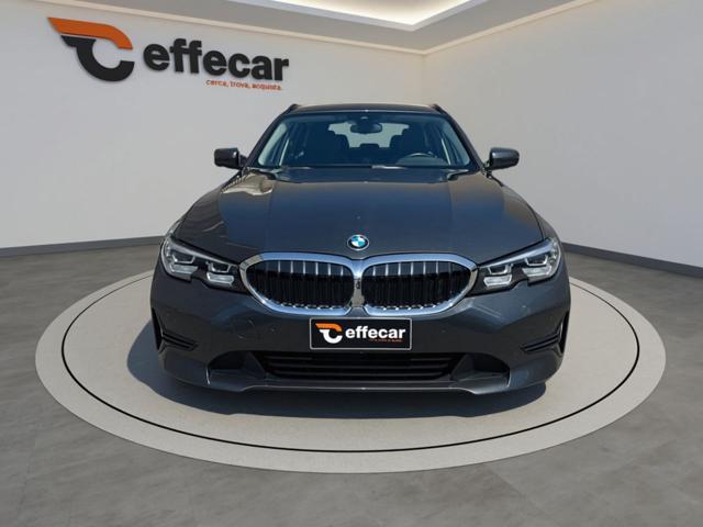 BMW 318 d 48V Touring Business Advantage - foto 2 di 4