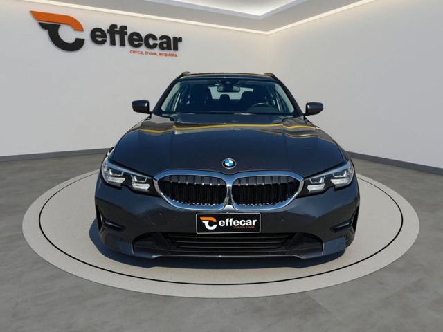 BMW 318 d 48V Touring Business Advantage - foto 2 di 4