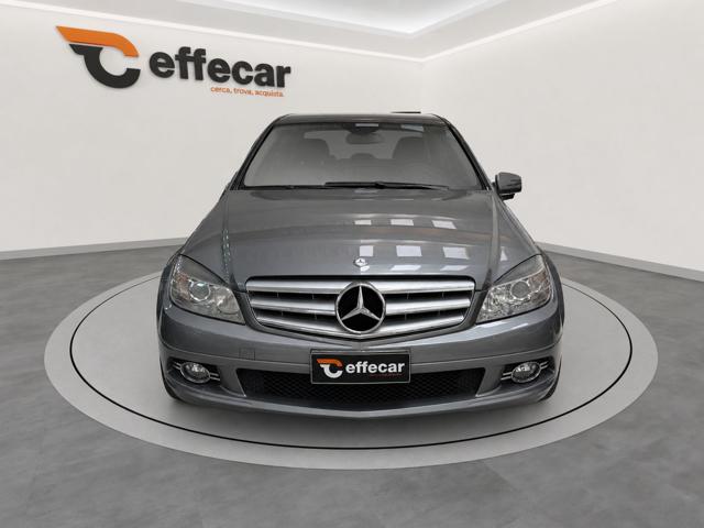 Mercedes-Benz C 220 CDI BlueEFFICIENCY Avantgarde AMG - foto 2 di 4
