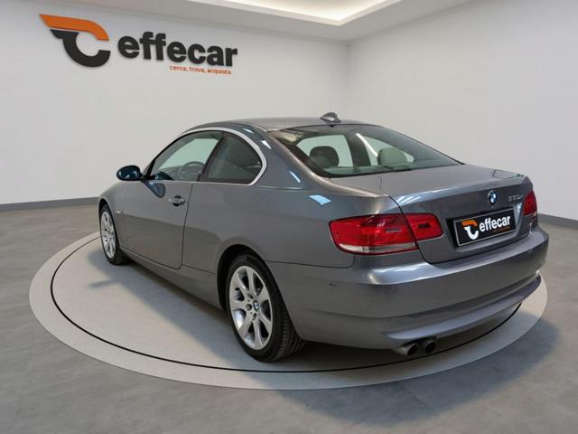 BMW 330 xi cat Coupé Futura - foto 4 di 4