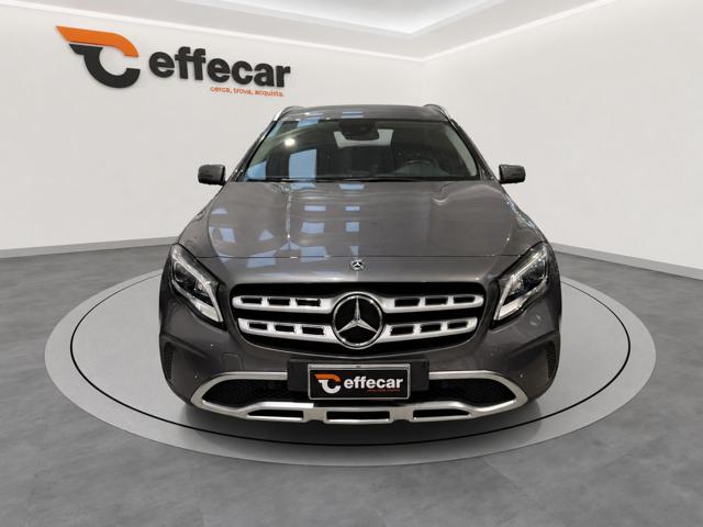 Mercedes-Benz GLA 200 d Automatic 4Matic Business - foto 2 di 4