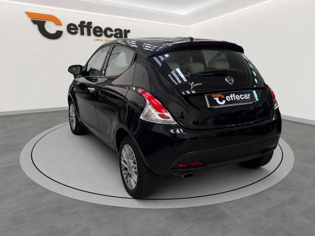 Lancia Ypsilon 1.2 69 CV 5 porte GPL Ecochic Gold - foto 4 di 4