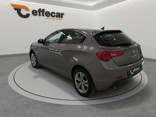 Alfa Romeo Giulietta 1.6 DIESEL 105 CV - foto 4 di 4