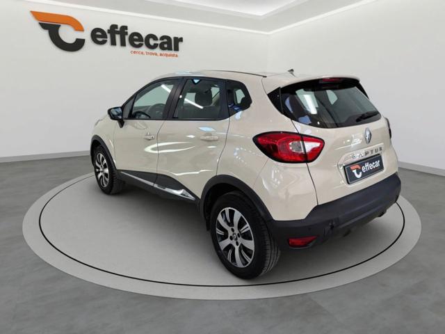 Renault Captur 90 CV Energy Life - foto 4 di 4