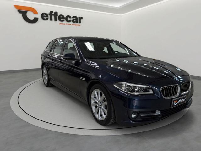 BMW 530 258CV Touring M sport - foto 3 di 4