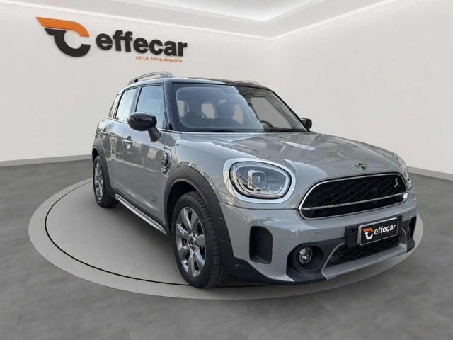 MINI Countryman 1.5 Cooper SE Countryman ALL4 Automatica - foto 3 di 4