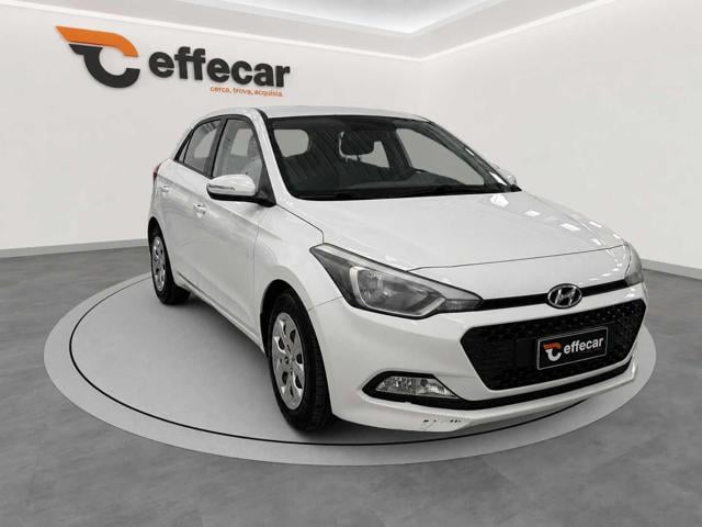 Hyundai i20 1.2 5 porte Econext - foto 3 di 4