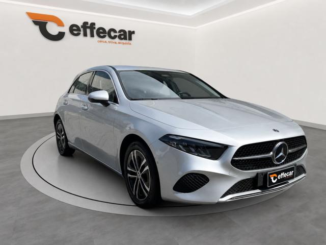 Mercedes-Benz A 250 e hybrid EQ Progressive Advanced - foto 3 di 4