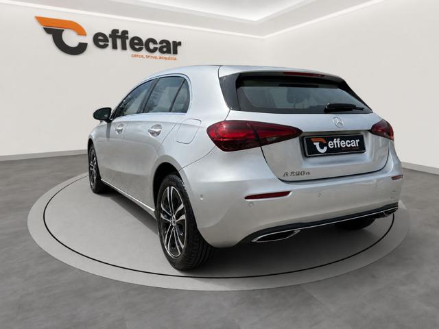 Mercedes-Benz A 250 e hybrid EQ Progressive Advanced - foto 4 di 4
