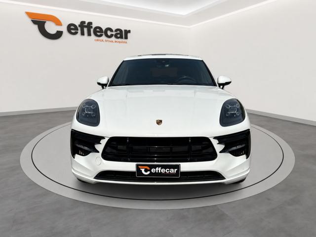 Porsche Macan 3.0 S - foto 3 di 4