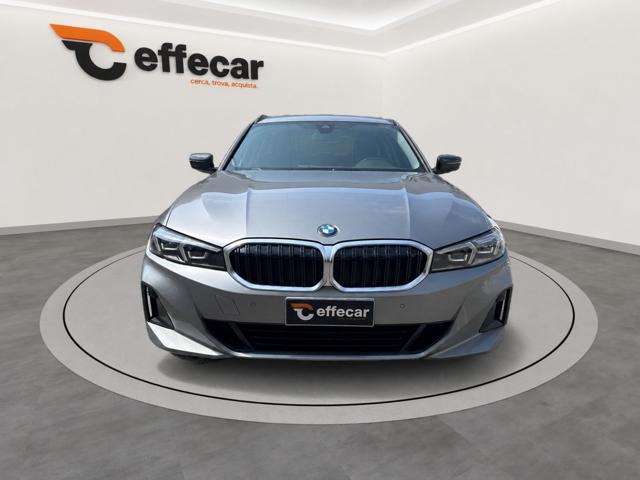 BMW 320 d 48V Touring - foto 2 di 4