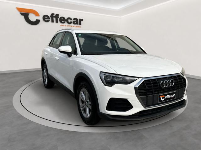 Audi Q3 45 TFSI e S tronic Business - foto 3 di 4