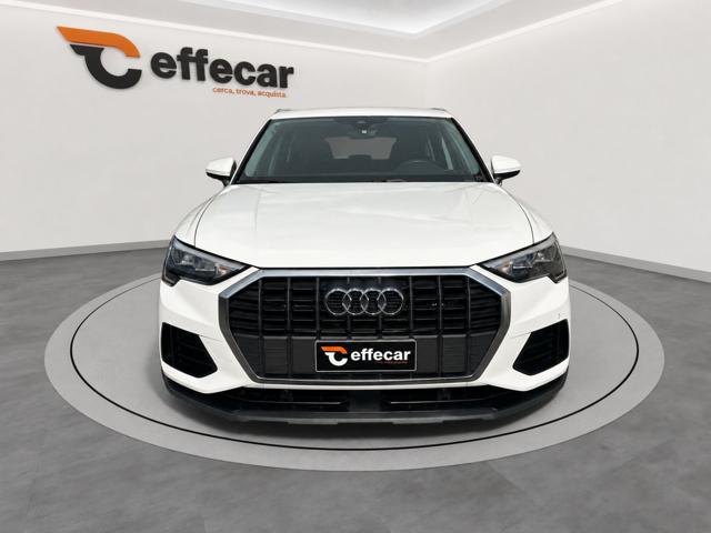 Audi Q3 45 TFSI e S tronic Business - foto 2 di 4