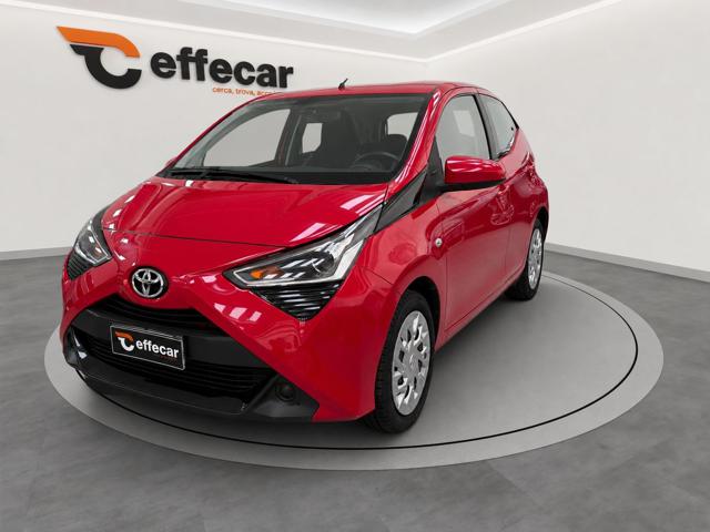 Toyota Aygo Connect 1.0 VVT-i 72 CV 5 porte x-clusiv, del 2019, 95.220 km, in vendita a Mazzano (BS)