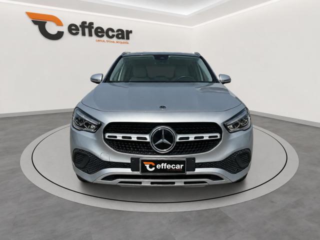 Mercedes-Benz GLA 200 d Automatic Business Extra - foto 2 di 15