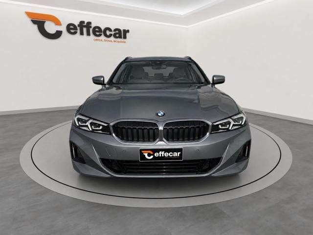 BMW 320 d 48V Touring - foto 2 di 15