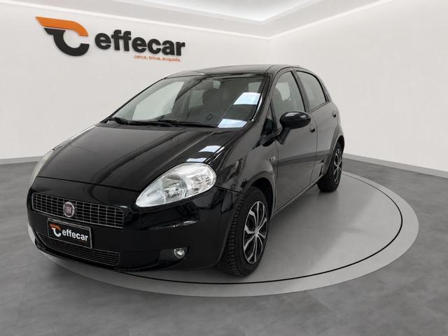 Fiat Grande Punto 1.3 MJT 75 CV 5 porte, del 2009, 291.650 km, in vendita a Mazzano (BS)