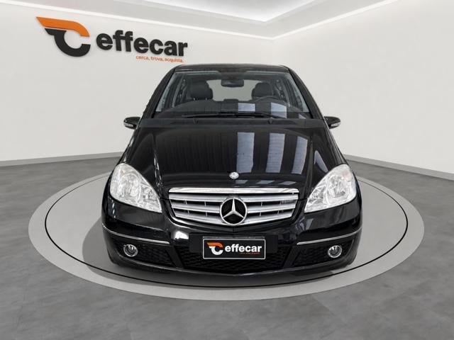 Mercedes-Benz A 160 BlueEFFICIENCY Coupé Special Edition - foto 2 di 4