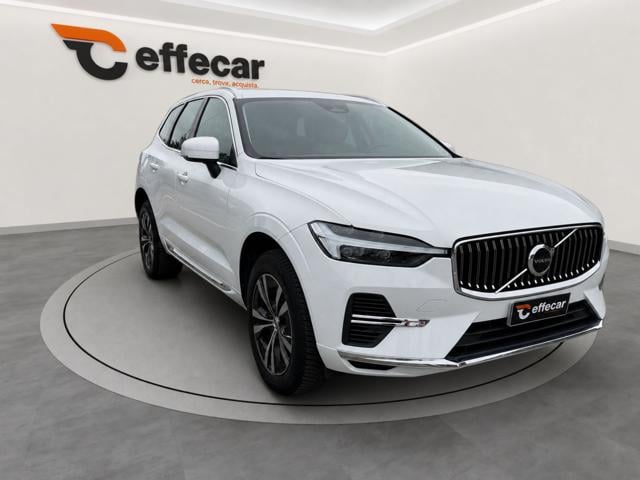 Volvo XC60 T6 Recharge Plug-in Hybrid AWD Inscription Express - foto 3 di 4