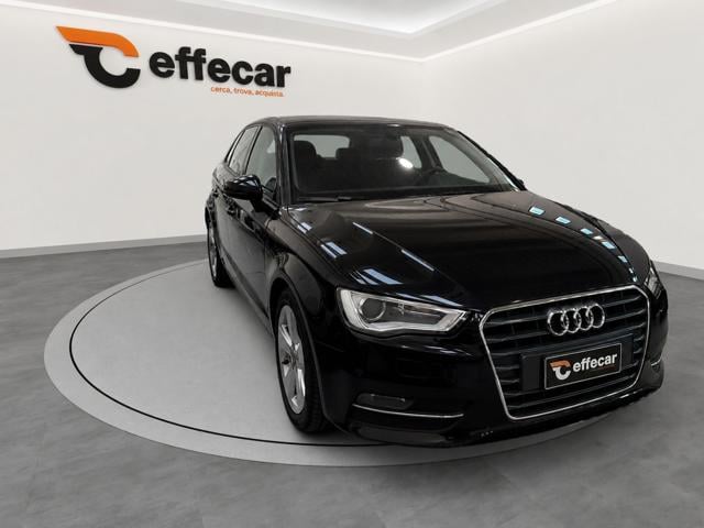 Audi A3 SPB 1.6 TDI Ambition - foto 3 di 4