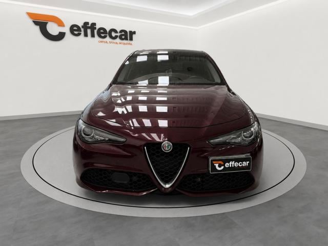 Alfa Romeo Giulia 2.2 Turbodiesel 210 CV AT8 AWD Q4 Veloce - foto 2 di 4