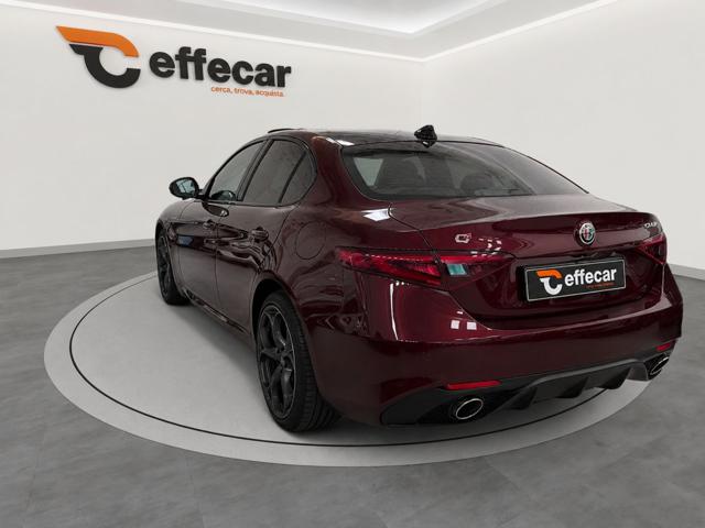 Alfa Romeo Giulia 2.2 Turbodiesel 210 CV AT8 AWD Q4 Veloce - foto 4 di 4