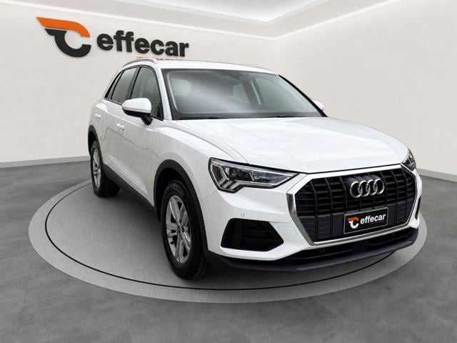 Audi Q3 35 TDI S tronic Business - foto 3 di 4