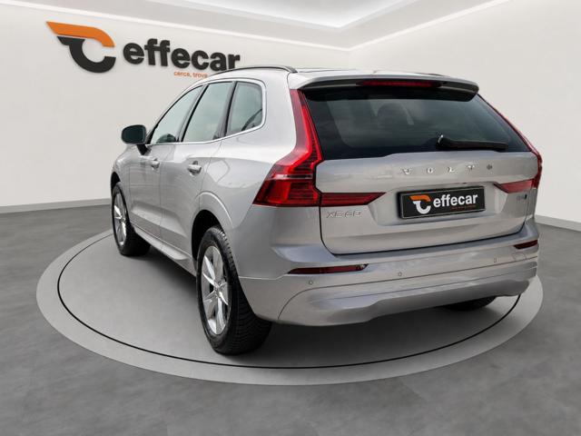 Volvo XC60 B4 (d) AWD automatico Core - foto 4 di 4