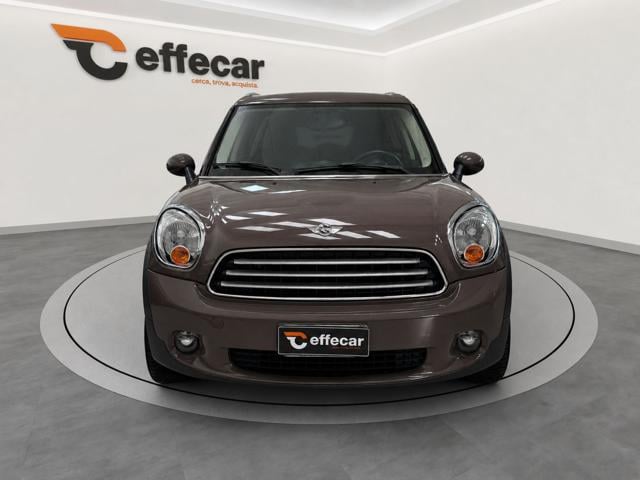 MINI Countryman Cooper - foto 2 di 4