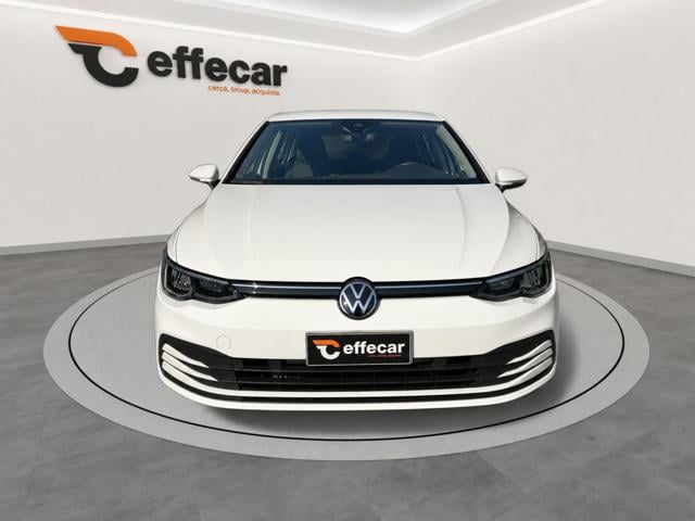 Volkswagen Golf 1.0 eTSI EVO DSG Life - foto 2 di 4