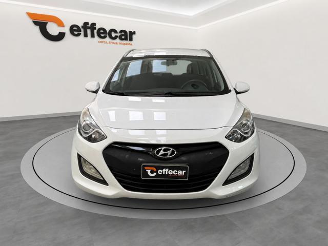 Hyundai i30 Wagon 1.6 CRDi Comfort - foto 2 di 4