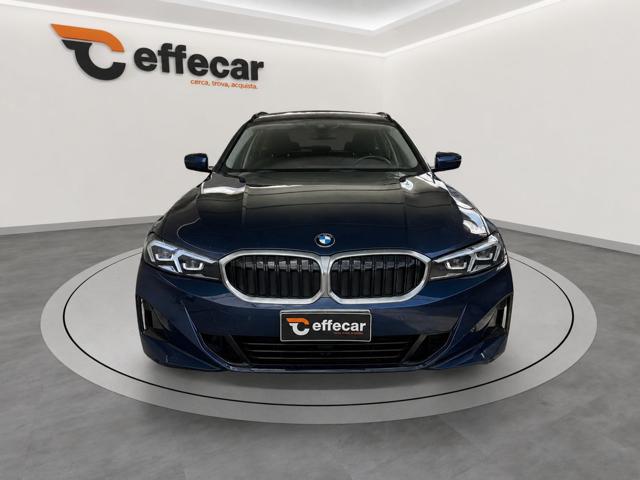 BMW 320 d 48V Business advanced Touring - foto 2 di 4