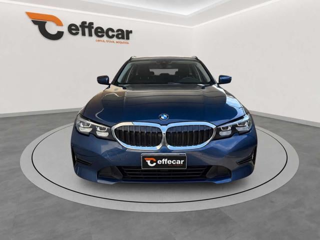 BMW 330 d 48V Touring Business Advantage - foto 2 di 4