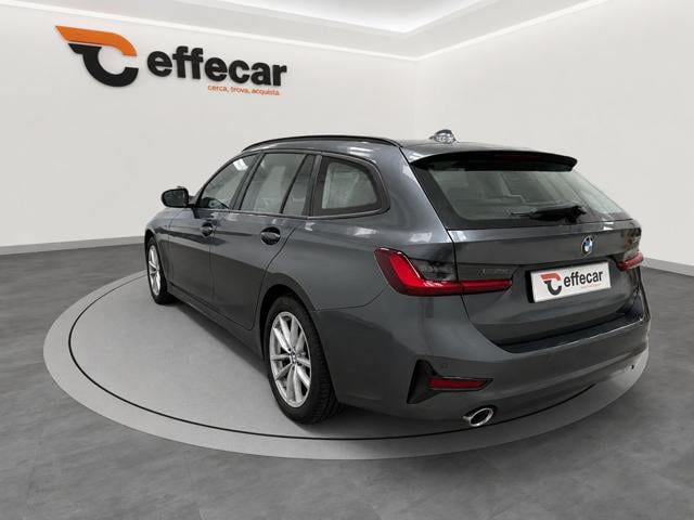 BMW 320 d 48V Business Adv. Touring - foto 4 di 4