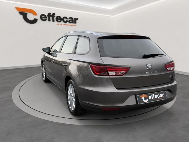 SEAT Leon 1.6 TDI 110 CV DSG ST Start/Stop Business HIGH - foto 4 di 4