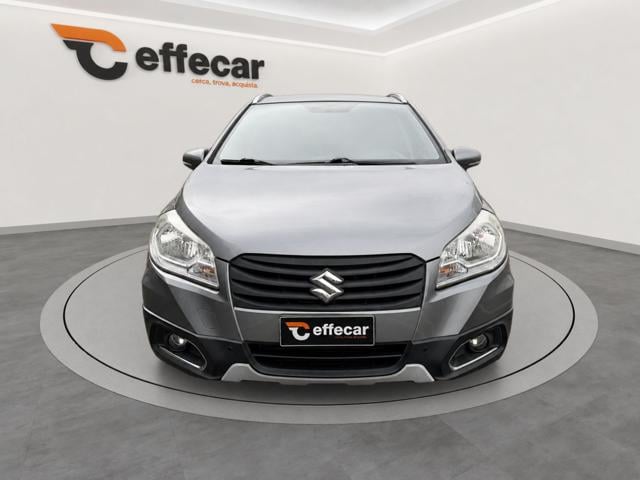 Suzuki S-Cross 1.6 DDiS 4WD 5 porte - foto 2 di 4