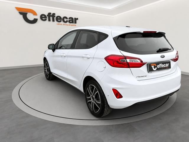 Ford Fiesta 1.5 TDCi 5 porte Vignale - foto 4 di 4
