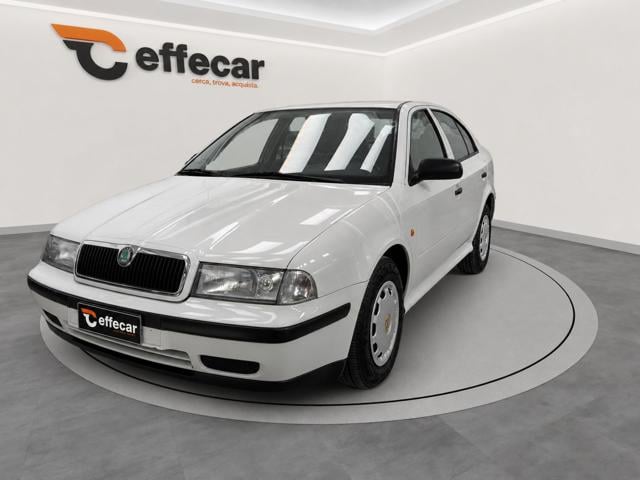 Skoda Octavia 1.6/75 CV cat GLX, del 1998, 106.240 km, in vendita a Mazzano (BS)