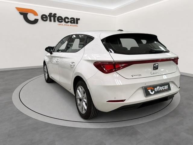 SEAT Leon 2.0 TDI Business - foto 4 di 4
