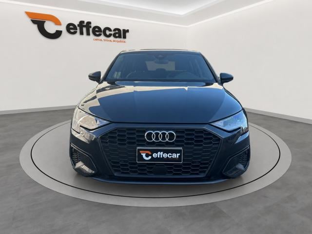 Audi A3 SPB 30 TDI Business - foto 2 di 4