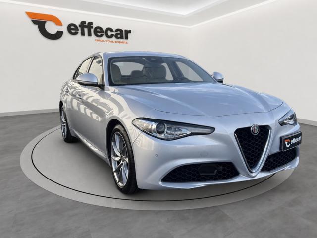 Alfa Romeo Giulia 2.2 Turbodiesel 160 CV AT8 Business - foto 3 di 4