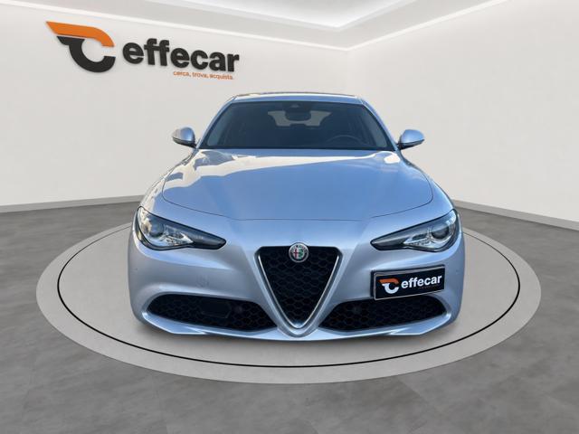 Alfa Romeo Giulia 2.2 Turbodiesel 160 CV AT8 Business - foto 2 di 4