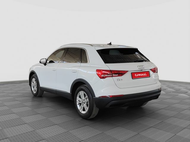 Audi Q3 Q3 35 TFSI S tronic Business - foto 3 di 4