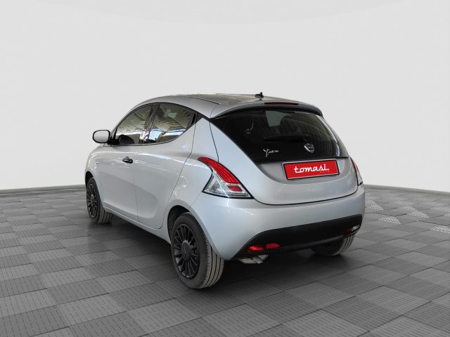 Lancia Ypsilon Ypsilon 1.2 69 CV 5 porte S&S Elefantino Blu - foto 3 di 4
