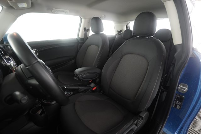 MINI Cooper Mini 1.5 Cooper Camden Edition usato a MILANO