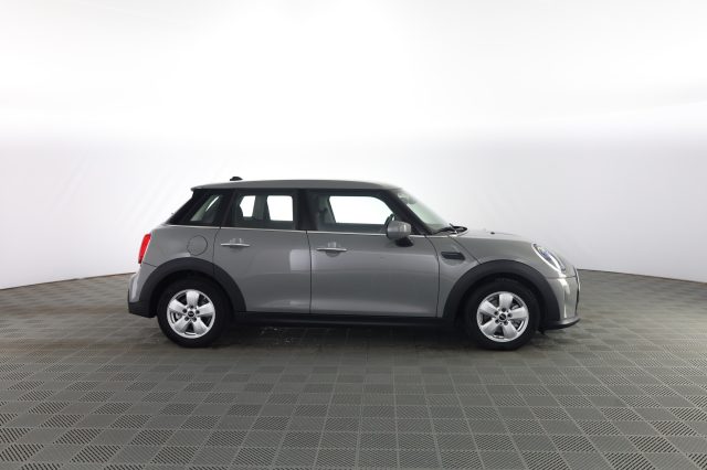 MINI Mini 5 Porte 1.5 Cooper Essential 5 porte - foto 3 di 4