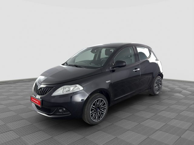 Lancia Ypsilon Ypsilon 1.0 FireFly 5 porte S&S Hybrid Silver usato a MILANO