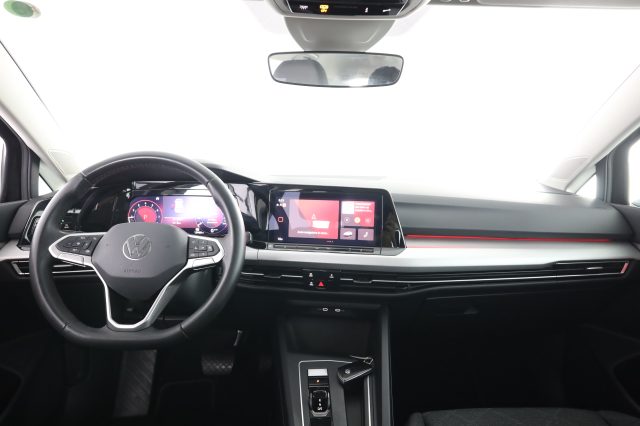 Volkswagen Golf Golf 1.0 eTSI EVO DSG Life - foto 4 di 4